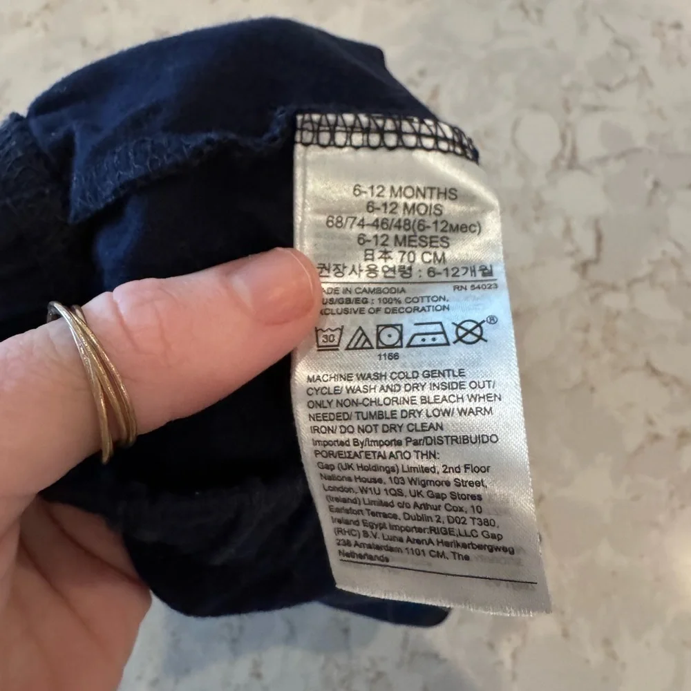 12 Mos, GAP _ Navy Blue Baby Shorts with Bear Logo